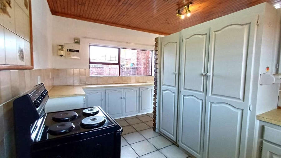 3 Bedroom Property for Sale in Hartenbos Central Western Cape